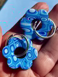 Image 1 of 70s Retro Ripple Hoops