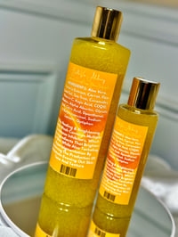 Image 3 of BrighteningTumeric Body Wash