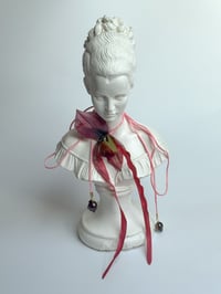 string pearl orchid choker