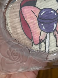 Image 3 of Candy Sharing