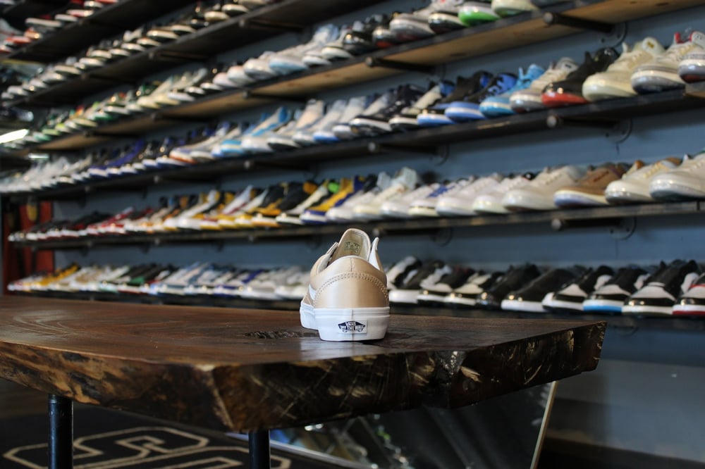 VANS OLD SKOOL SATIN LUX "BLUSH/WHITE"