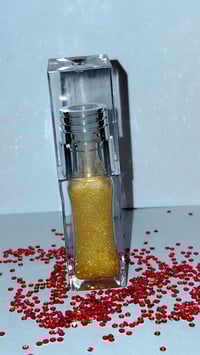 Image 2 of Golden girl