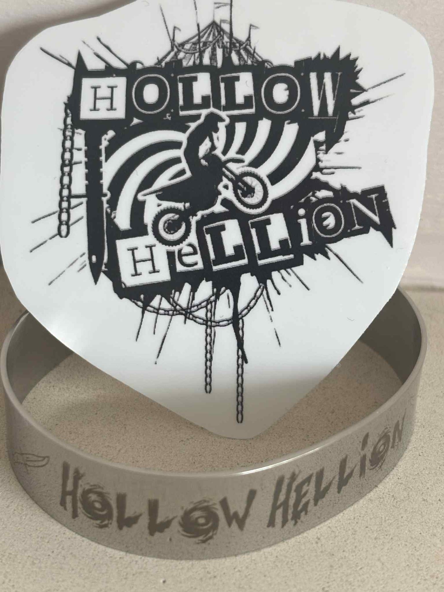 Image of Officially licensed hollow Hellion with knife bracelet 