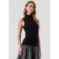 Image 2 of JERSEY PUNTO SIN MANGAS 