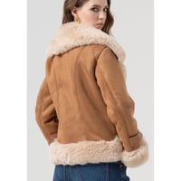 Image 6 of PELLIZA CORTA 