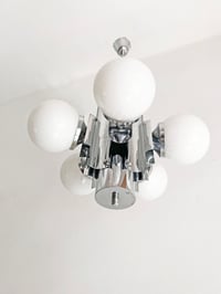 Image 5 of //VENDIDA//  LÁMPARA VINTAGE CROMADA CON 5 GLOBOS, AÑOS 70