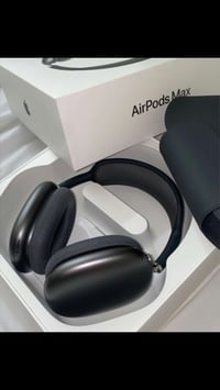 AirPod max