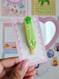 Image 2 of Pawky Hair Clip