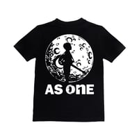 T-SHIRT AS ONE