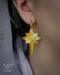 Image 2 of Starlight Earrings (Gold)