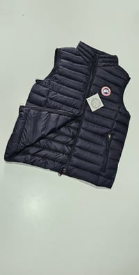 Image 6 of Mens Canadagoose  Body warmer 