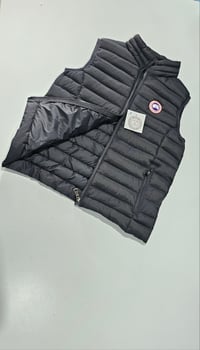 Image 5 of Mens Canadagoose  Body warmer 