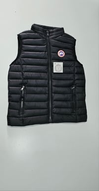 Image 10 of Mens Canadagoose  Body warmer 