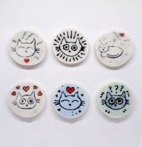 Image 1 of cat magnets