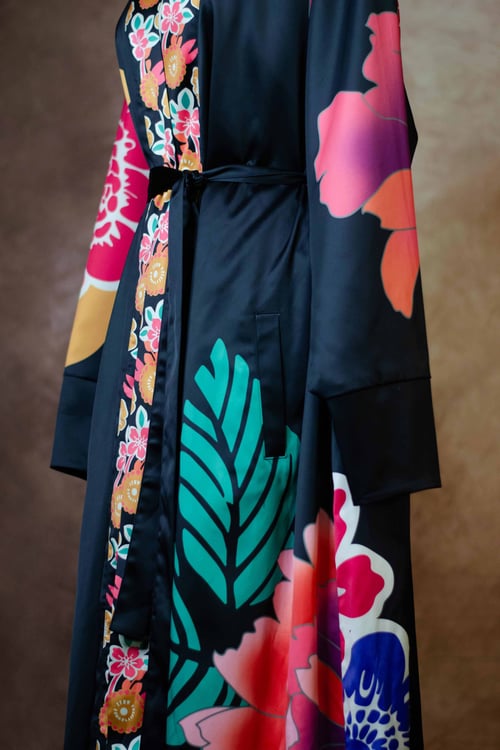 Image of Fleur Luxe Misa Hylton Belted Kimono 