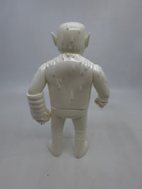 Image 2 of CANNIBAL F*CKFACE VINYL FIGURE (WHITE)