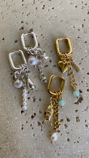 Image of Charming Gold