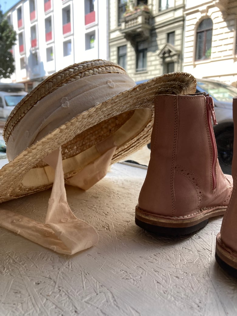 Image of CLASSIC HAT dotted creme