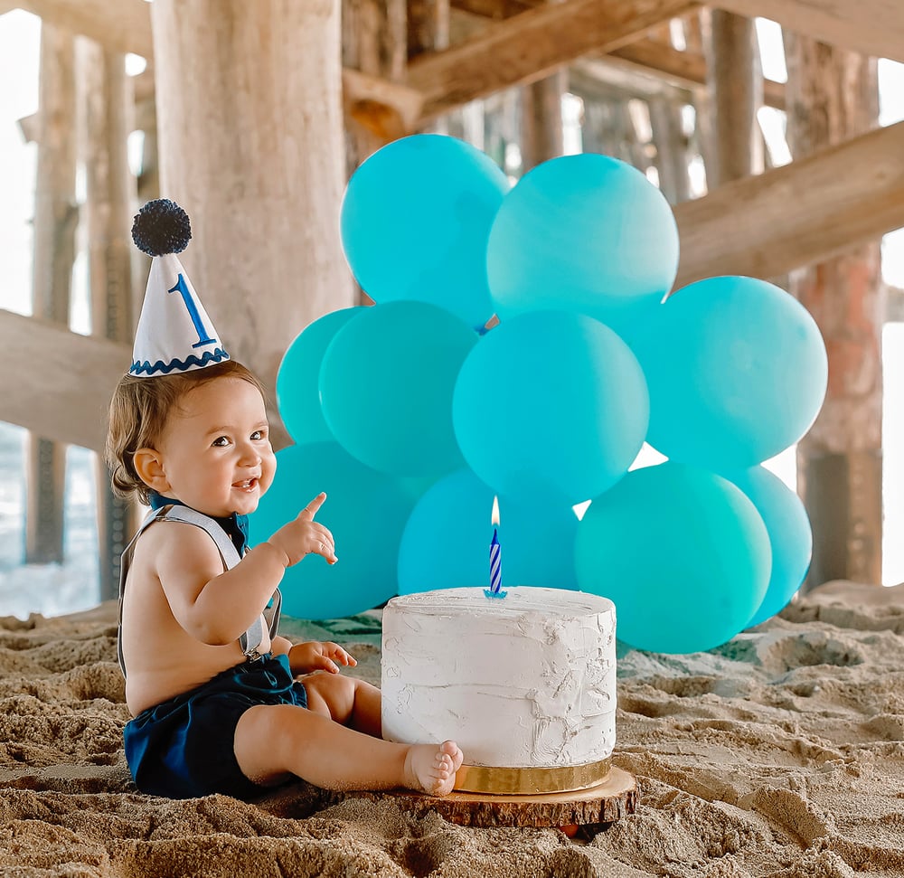 Image of THE BIRTHDAY SESSION