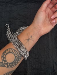 Image 2 of Nirah Collar