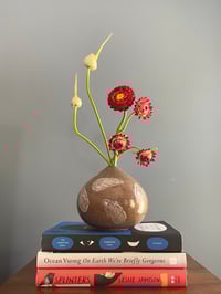 Image 5 of bud vase (oysters)