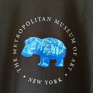 Image of The Metropolitan Museum of Art 'William the Hippo' T-Shirt (sz S)