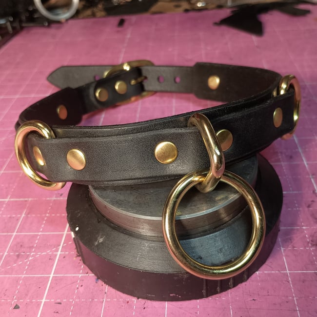 Three Point Play Collar