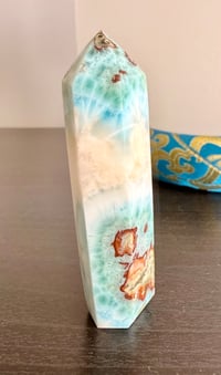 Image 3 of LARIMAR TOWER 