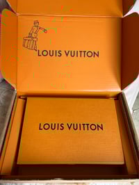 Image 13 of Louis Vuitton Monogram Pochette Acessories 