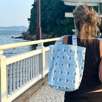 Image 1 of Tote bag crane