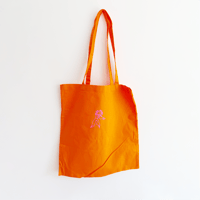 Image 2 of TOTE BAG NARANJA - 'Otro Día En El Planeta Tierra'
