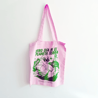 Image 1 of TOTE BAG ROSADA - 'Otro Día En El Planeta Tierra'