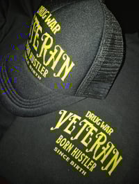 Image 2 of DWV1971 Trucker Hat & Tee Set
