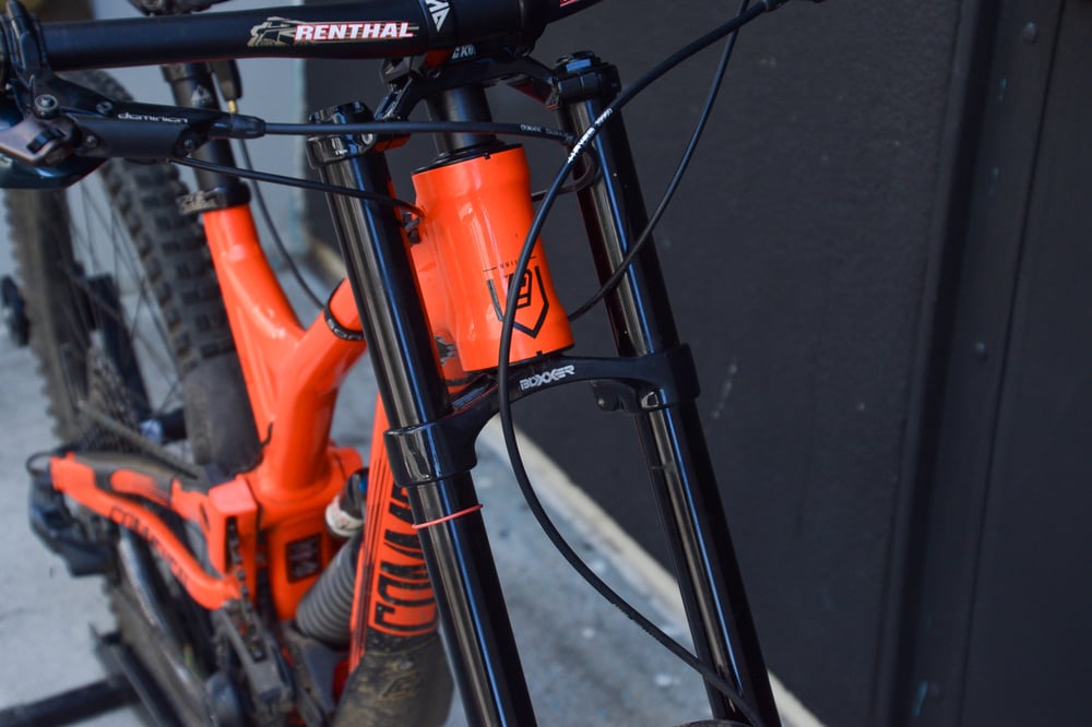 Image of Commençal SUPREME DH V4.2 Bike