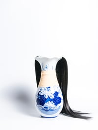 Image 3 of Xuan Dieu and Quan Am Vases