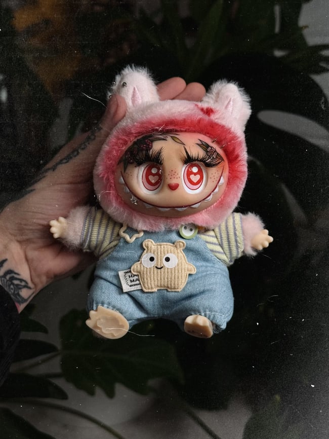 Pink Take a Seat Tattooed Lafufu