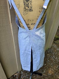 Image 6 of Linen Crossover Apron with heart patch pocket
