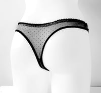 Image 4 of Lily Bra Sewing Kit 