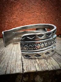 Image 7 of WL&A Handmade Ingot High Grade Phoenix Rising Turquoise Arrow Cuff - Size 7 to 7.5" Wrist