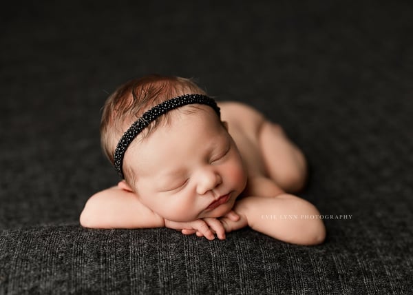 Image of Nora / set