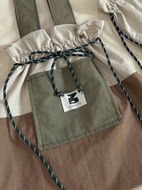 Image 2 of Arozoa Waterproof Tote