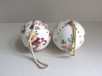 Image 4 of Pair of Vintage Floris London Pomanders, Pottery Ball Shape w/ Floral Decor H ~7.3cm 