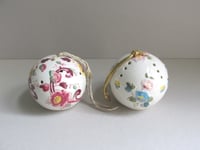 Image 1 of Pair of Vintage Floris London Pomanders, Pottery Ball Shape w/ Floral Decor H ~7.3cm 