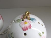 Image 12 of Pair of Vintage Floris London Pomanders, Pottery Ball Shape w/ Floral Decor H ~7.3cm 