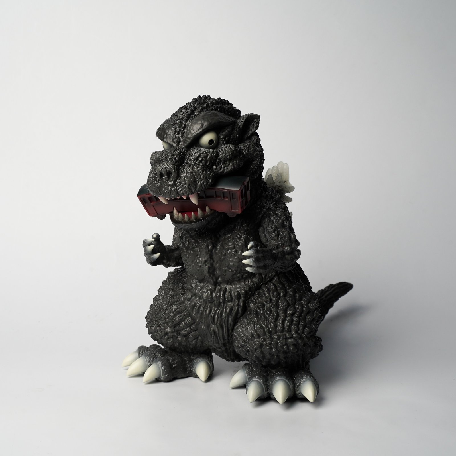 【UNBOX INDUSTRIES×MDA】Godzilla(1954） Godzilla 1954 by MDA x UNBOX INDUSTRIES - myplasticheart