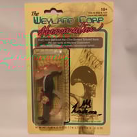 Image 3 of The Weyland Corp Abomination Trenshcoat Edition (Gold)