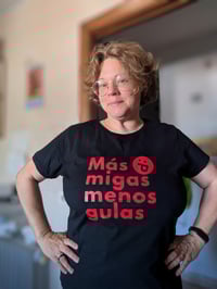 Image 1 of Camiseta negra Más migas, menos gulas -edición 2025
