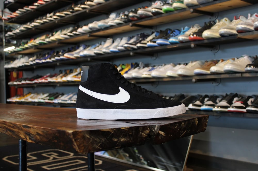 BLAZER MID '77 "BLACK SUEDE"