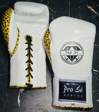 Image 2 of Pro Sé Premium “Cheeta” Boxing Gloves ( Exclusive)