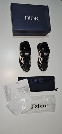 Image 3 of Dior B30s (original-1v1)